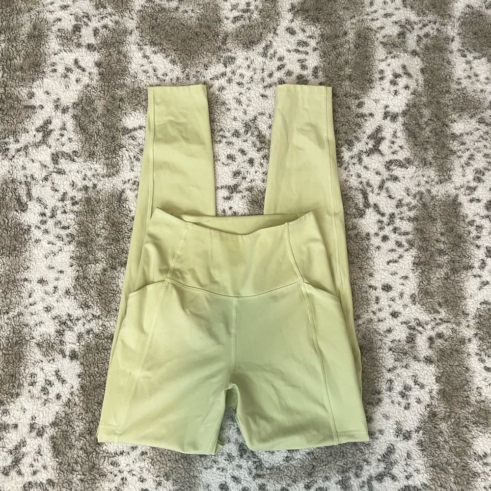 Girlfriend collective leggings